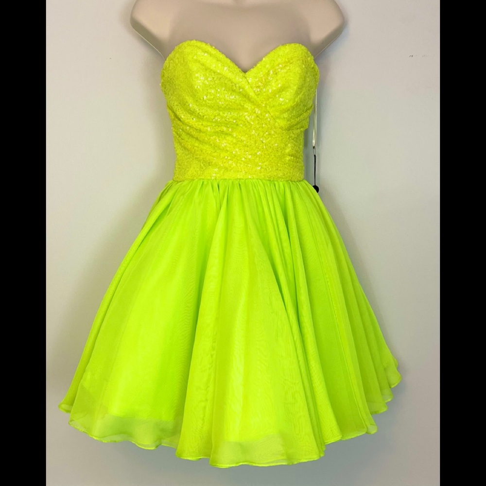 NWT SZ 2 SHERRY HILL SHORT PARTY PROM DRESS